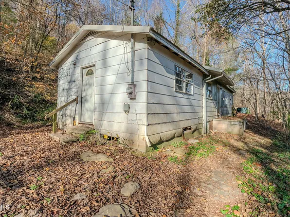 9609 Heiskell Rd, Heiskell, TN 37754