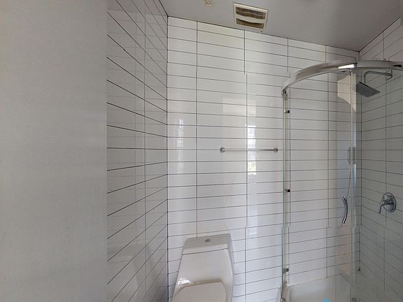 4th image of 188 Rockaway Ave #3A