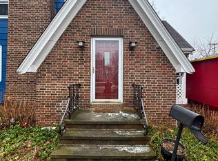 3808 Kirkwood Rd, Cleveland Heights, OH 44121