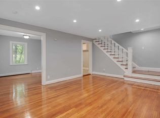 1065 Long Beach Rd, Hempstead, NY 11550