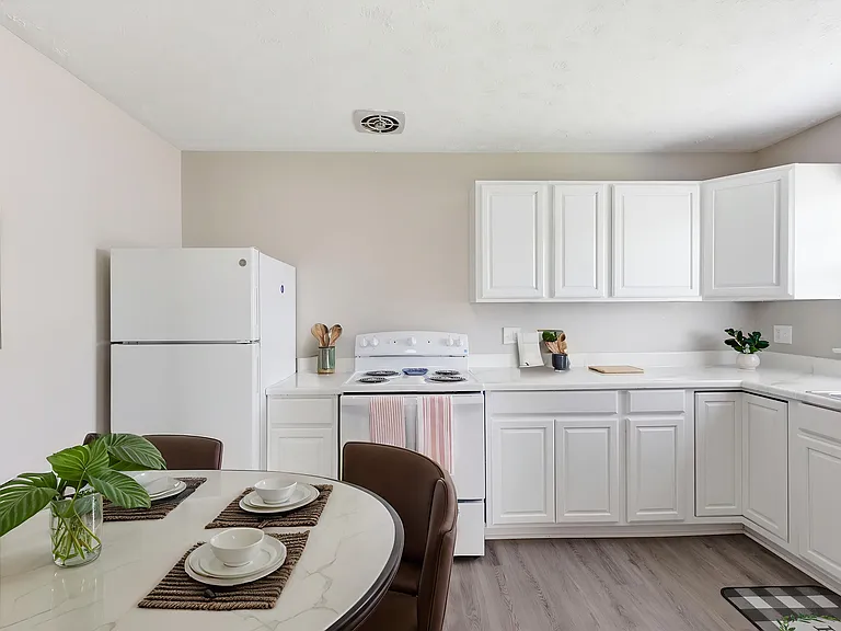 Fay Street Apartments — Photo 8
