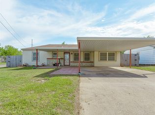 3832 SE 23rd St, Del City, OK 73115