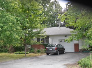 9311 Kleinman Rd, Highland, IN 46322