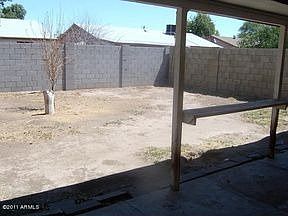 2nd image of 7328 W Glenrosa Ave