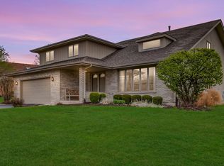 704 Lisdowney Dr, Lockport, IL 60441