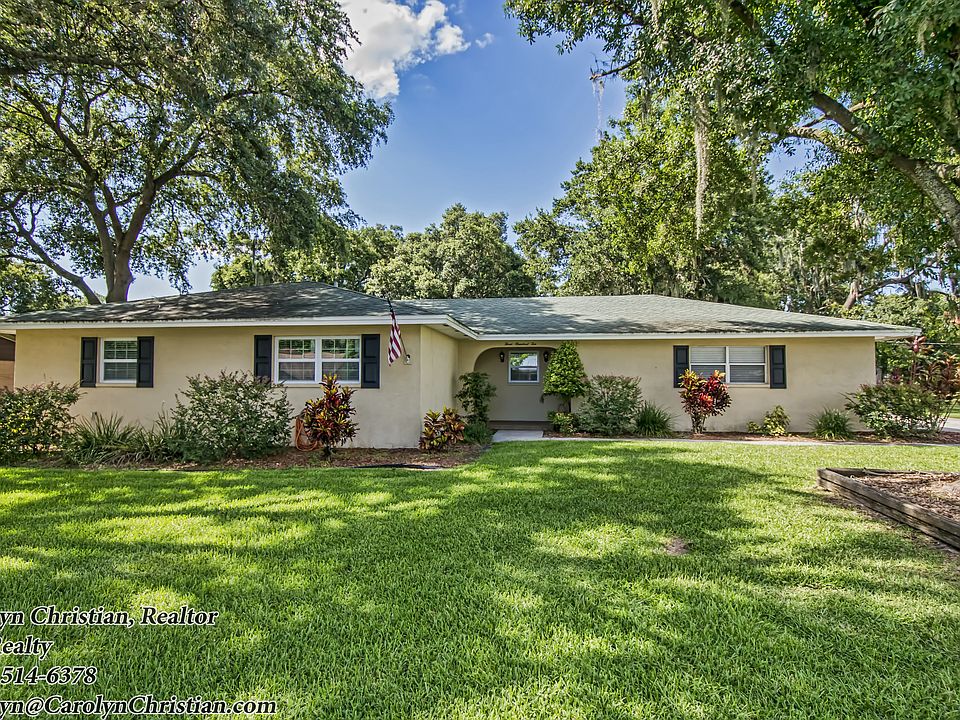 1st image of 310 Greenwoods Dr