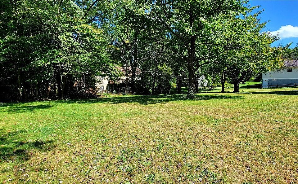 2nd image of Olalla Ave