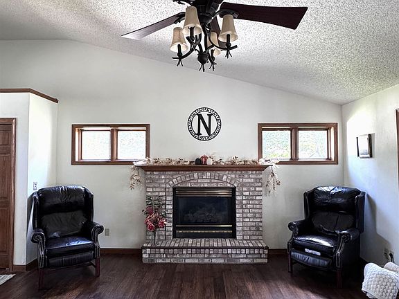 4th image of W2311 Valleywood Ln