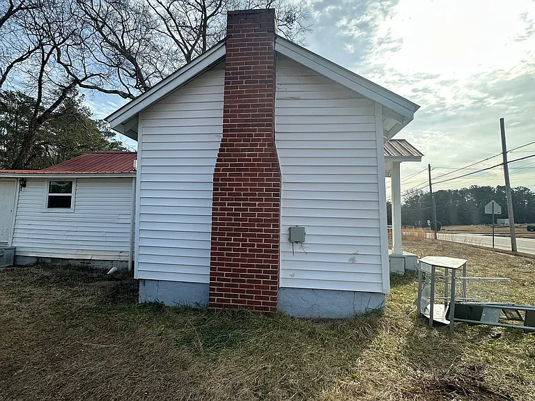 603 Warm Springs Hwy — Photo 8
