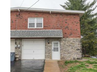 17 Juniper Rd, Havertown, PA 19083