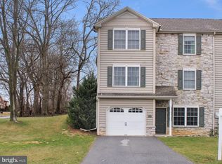 2 Luke Ln, Carlisle, PA 17013