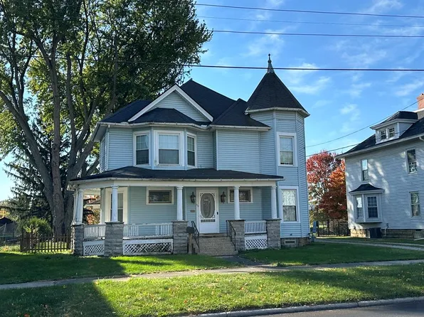 55 W Main St, Greenwich, OH 44837