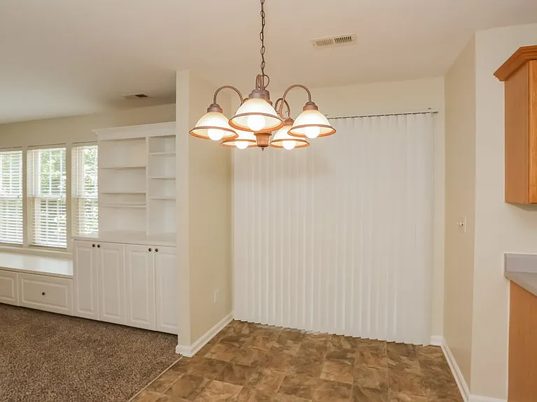 3605 Arthur St — Photo 5