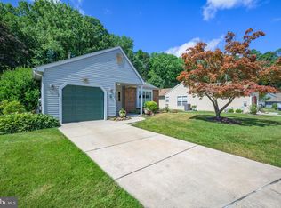 8 Mullray Ct, Deptford, NJ 08096
