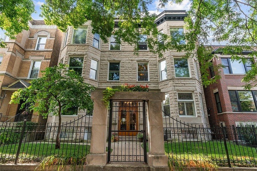 1st image of 1433 W Cuyler Ave #1W