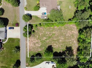 1960 Jaya Dr #17, Sherrills Ford, NC 28673