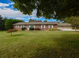 311 W Lambert Ln, Maryville, TN 37803
