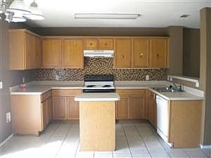 2nd image of 2907 Post Oak Dr