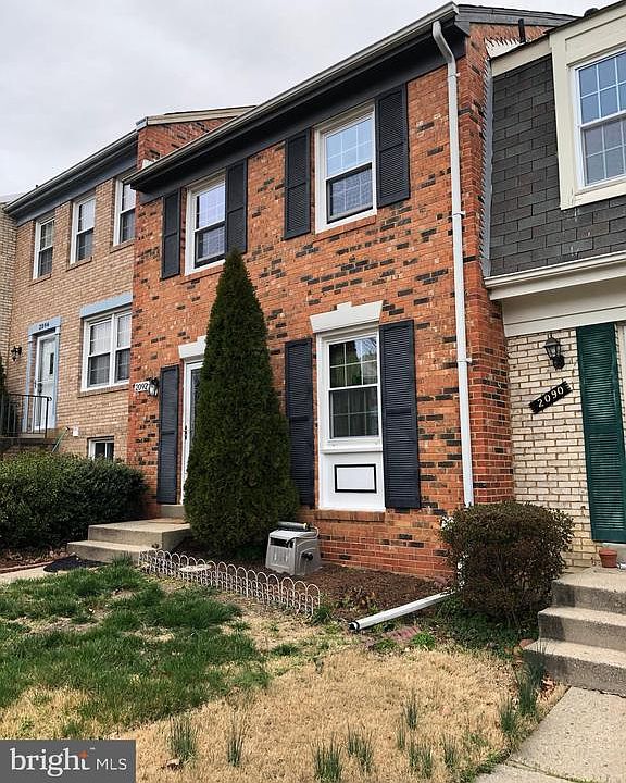 2nd image of 2092 Pilgrim Dr