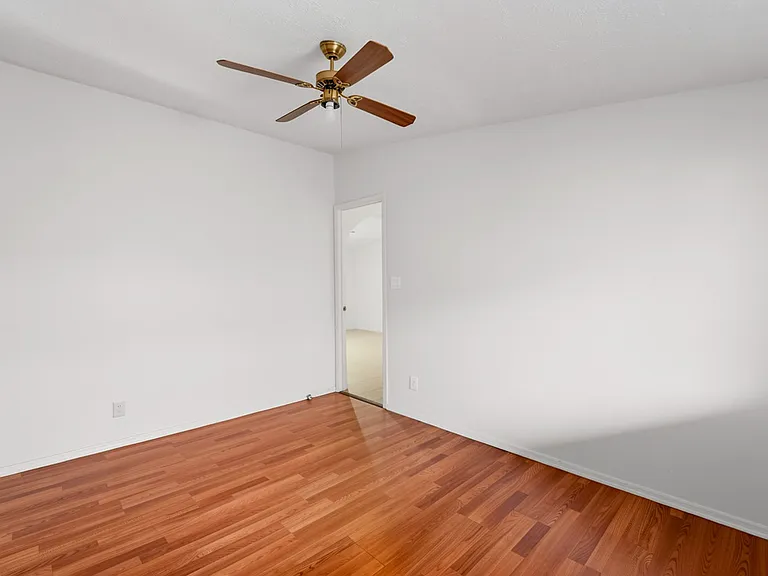 13507 W Stella Ln — Photo 20