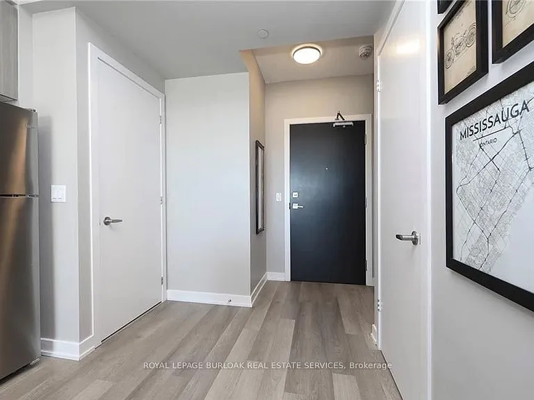 5240 Dundas St #B504 — Photo 3