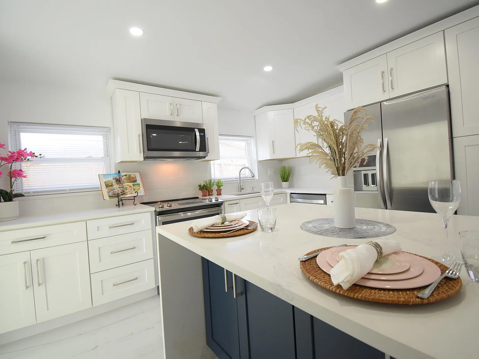 4 bed, 2.0 bath, 1607 sqft, $3,300 — Photo 1