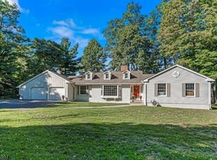 130 Old Gladstone Rd, Chester, NJ 07930