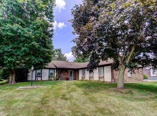 14022 W Washington Center Rd, Fort Wayne, IN 46818