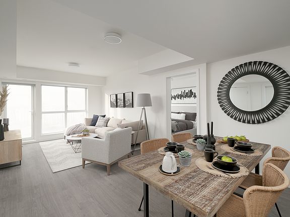 5th image of 1060 Churchill Cres #8afb4c73f