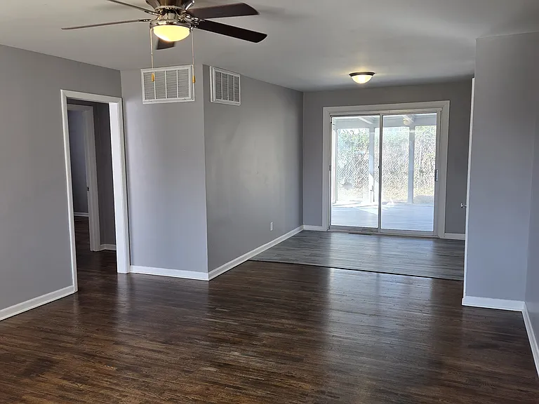 715 N Kokomo Ave — Photo 4