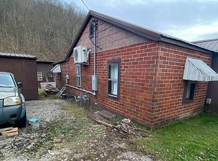 547 Berlin Rd, Weston, WV 26452
