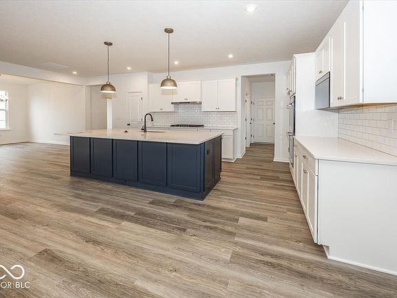 4th image of 6609 Brookview Ave