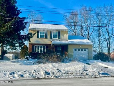 27 Donna Drive, Albany, NY, 12205