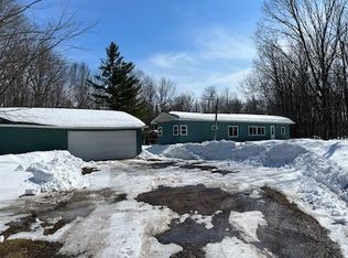 1374 Jay West Rd, Carlton, MN 55718