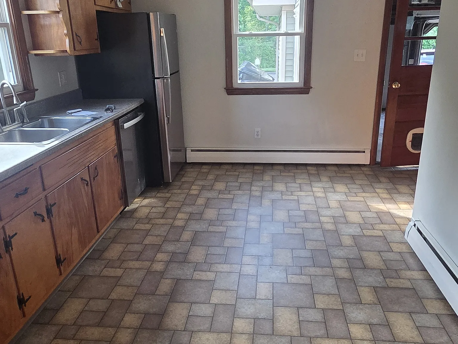2 bed, 1000 sqft, $2,400 — Photo 4
