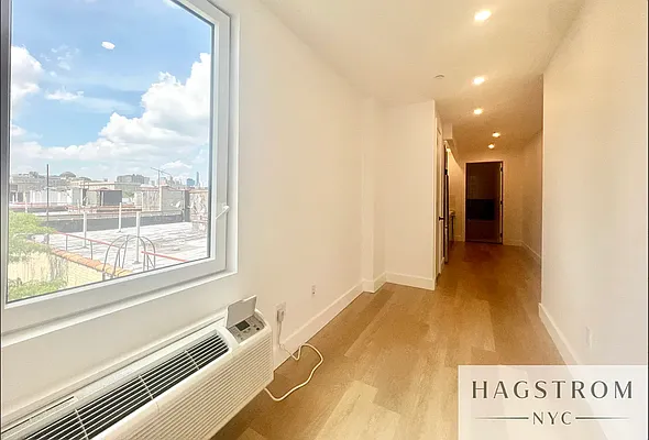 Rented by Hagstrom Management Inc | media 7