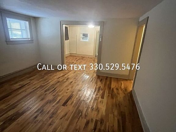 4th image of 798 W Market St APT 10