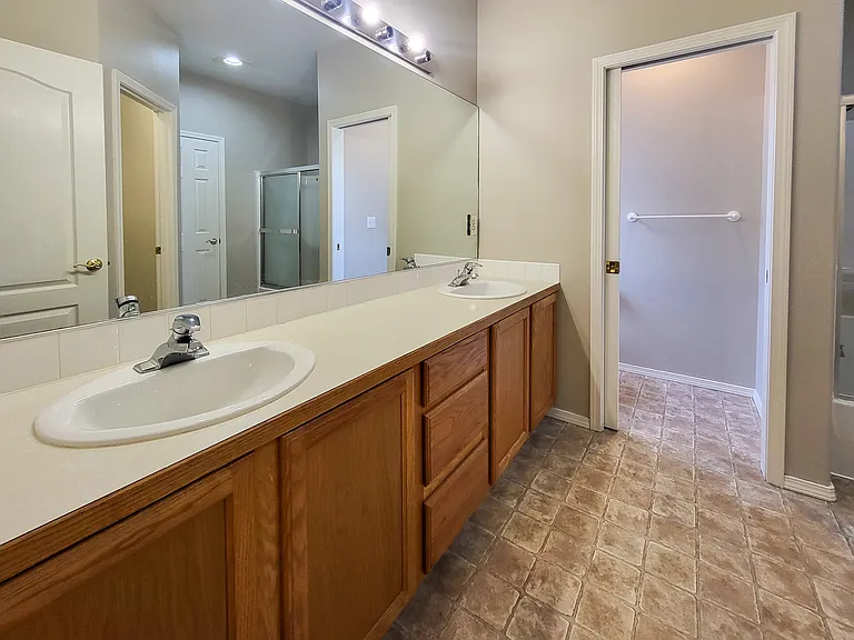 2345 Mule Deer Ct NW — Photo 16
