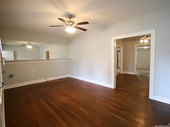 213 W Hart, San Antonio, TX 78214