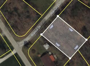 Walnut Dr, Crossville, TN 38555