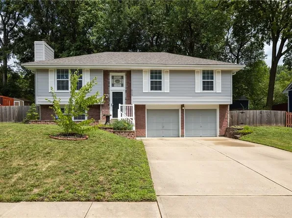 5117 Hedges Ave, Kansas City, MO 64133