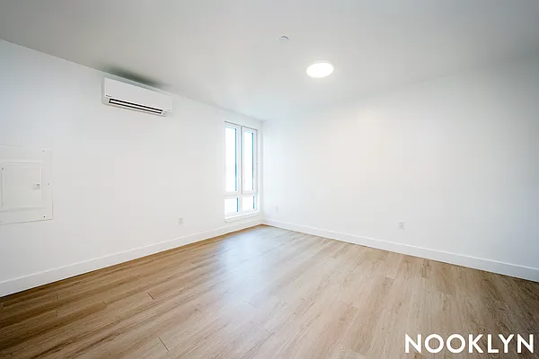 Rented by Nooklyn NYC LLC | media 3