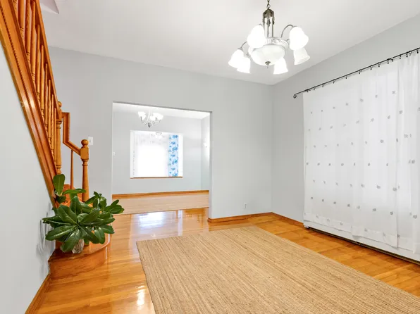 82 West End Avenue image 5 of 54