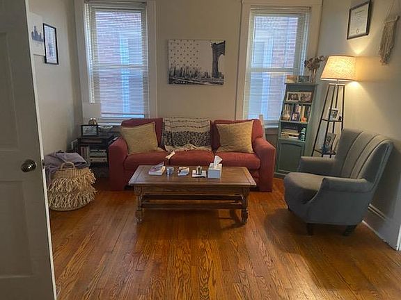 2nd image of 4040 Cleveland Ave #1F