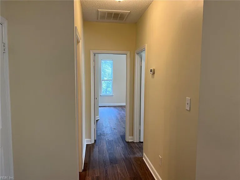 3201 Jade Ct #304 — Photo 16