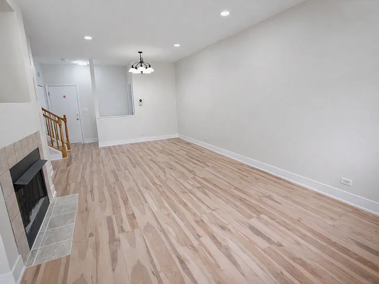 2271 Reflections Dr #2271 — Photo 4