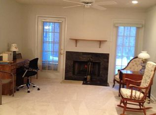 204 Madeline Ct, Newark, DE 19711