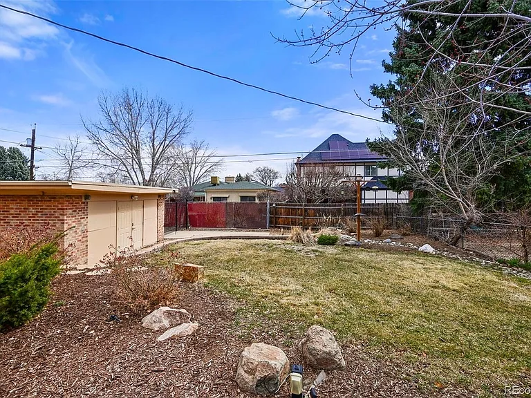 2576 Krameria St — Photo 18