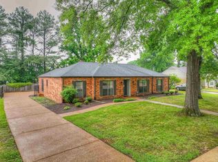 1656 Brierbrook Rd, Germantown, TN 38138