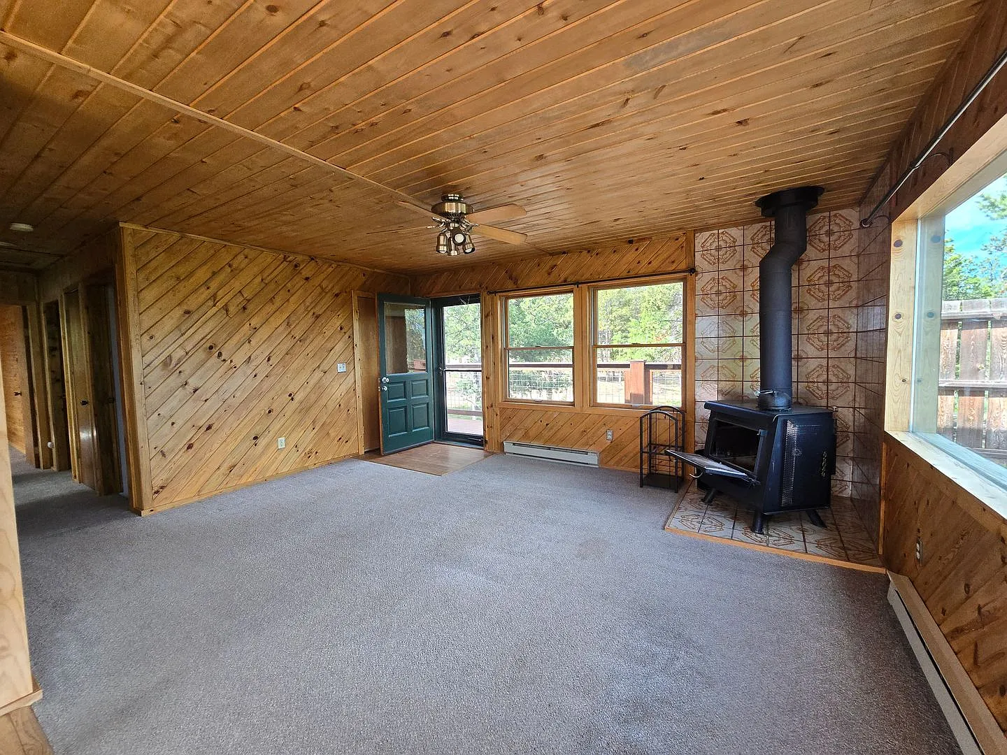 2 Bedroom Mountain House Oasis — Photo 4